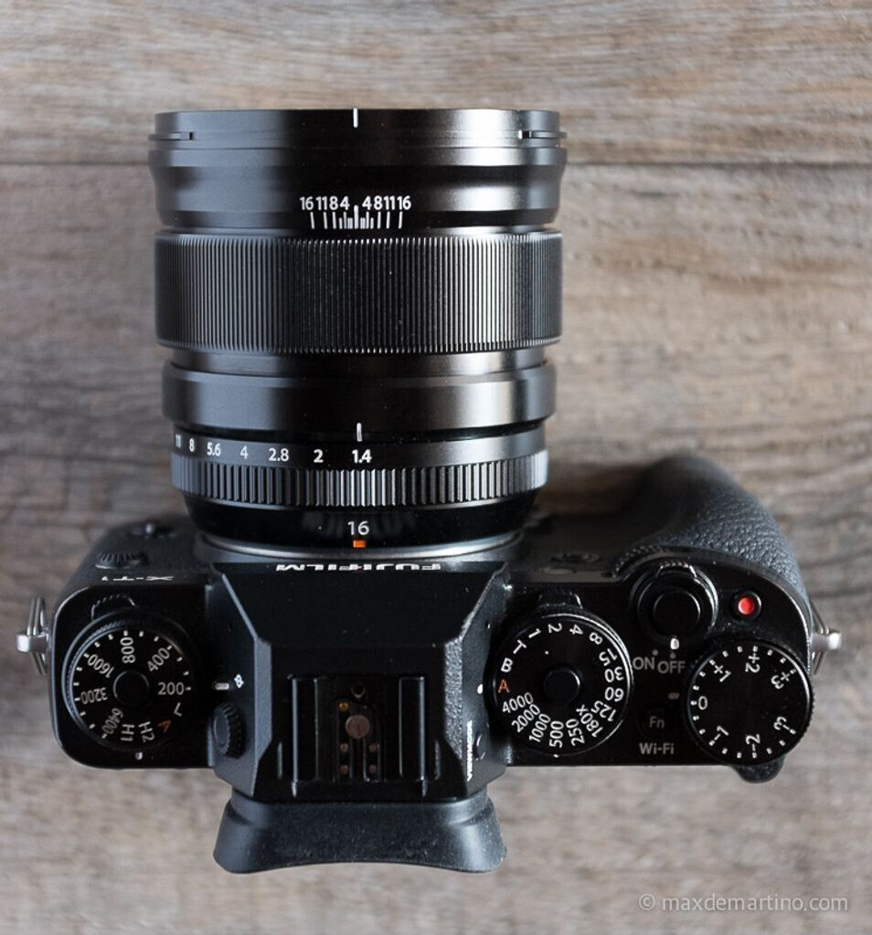 通販サイト一覧 XF FUJINON Fujifilm 16mm (oggi 593,00 € a WR R f1.4 レンズ(単焦点)