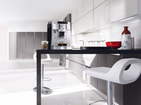 De'Longhi Magnifica S ECAM 22.110 S, Bild 2