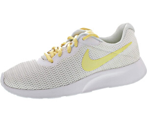 Stien selv skille sig ud Buy Nike Tanjun Women from £30.00 (Today) – Best Deals on idealo.co.uk