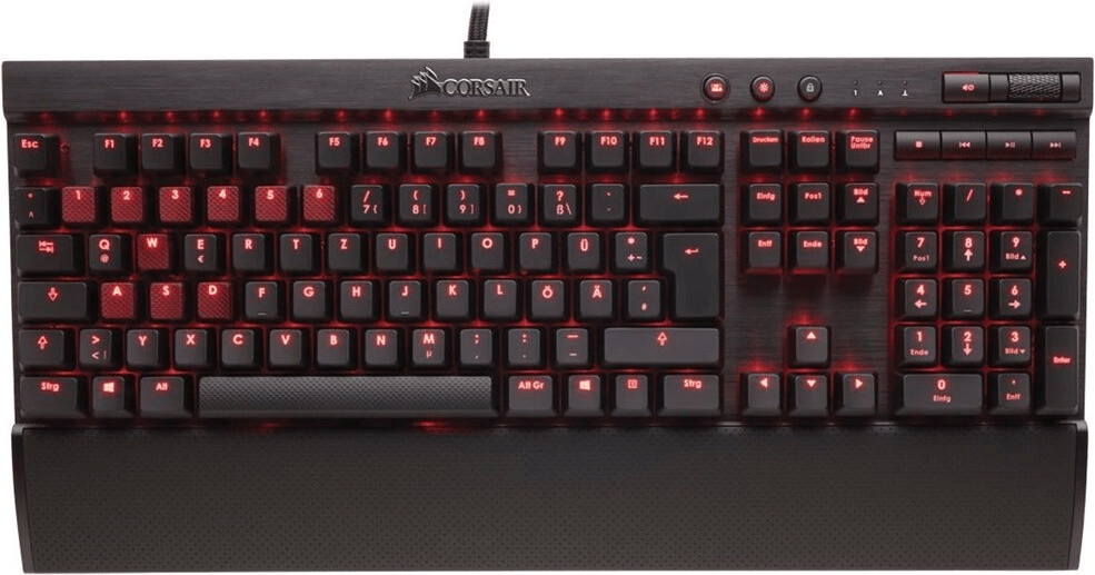 Corsair Gaming K70