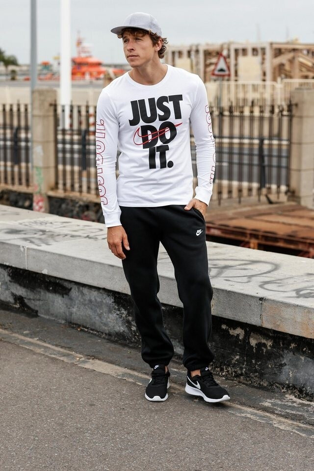 Buy Nike Tanjun Black/White from £74.99 – Best on idealo.co.uk