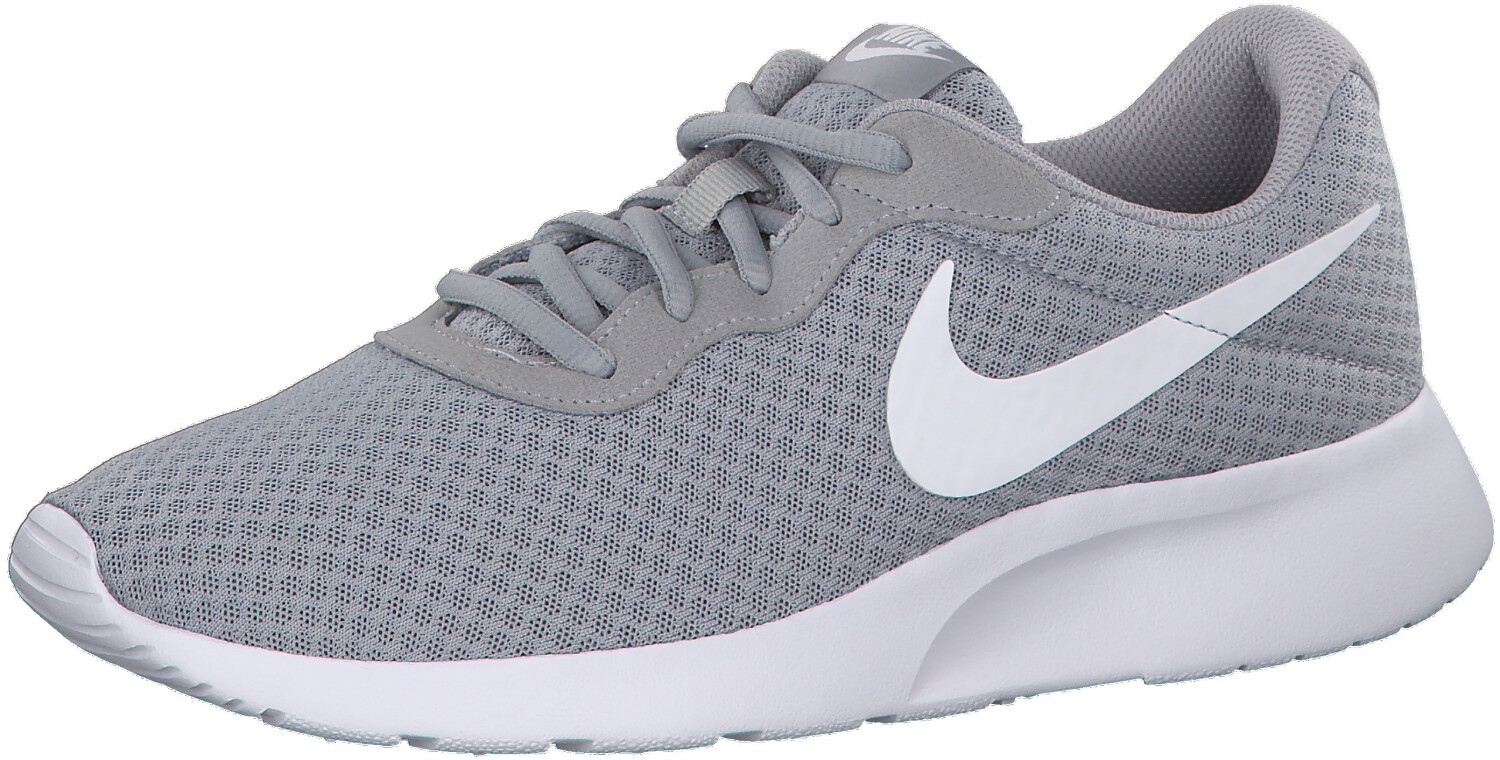 Nike Tanjun en REBAJAS por 45,49 € | 2025 | Las mejores ofertas en idealo.es