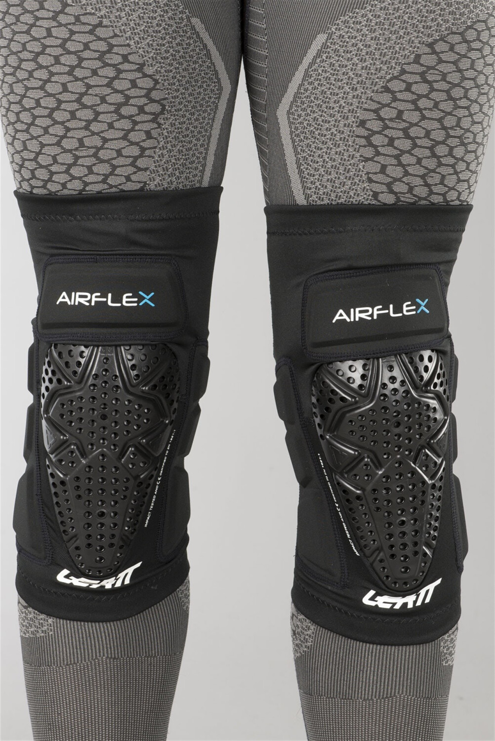 Leatt AirFlex Pro Knee Guard ab 74,13 € Preisvergleich bei idealo.de Leatt AirFlex Pro Knee Guard ab 74,13 € Preisvergleich bei idealo.de