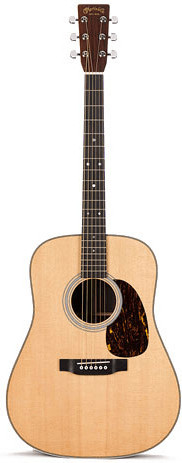 Martin Guitars HD-28