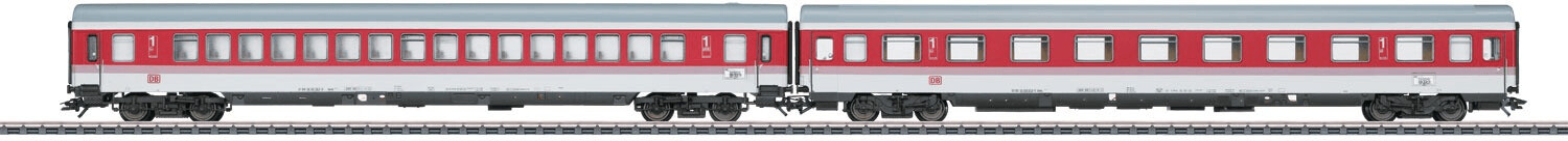 Märklin EC Tiziano: Express Train Passenger Car Set