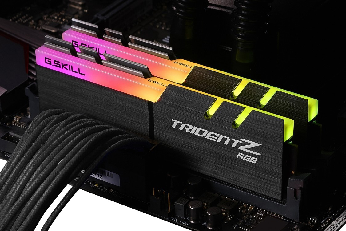 G.Skill TridentZ Kit 16 Go DDR4 3200 CL16 F4 3200C16D 16GTZR Black Friday 2024 Comparez les prix sur idealo