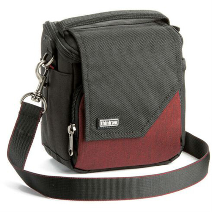 Think Tank Photo Mirrorless Mover 10 dark red