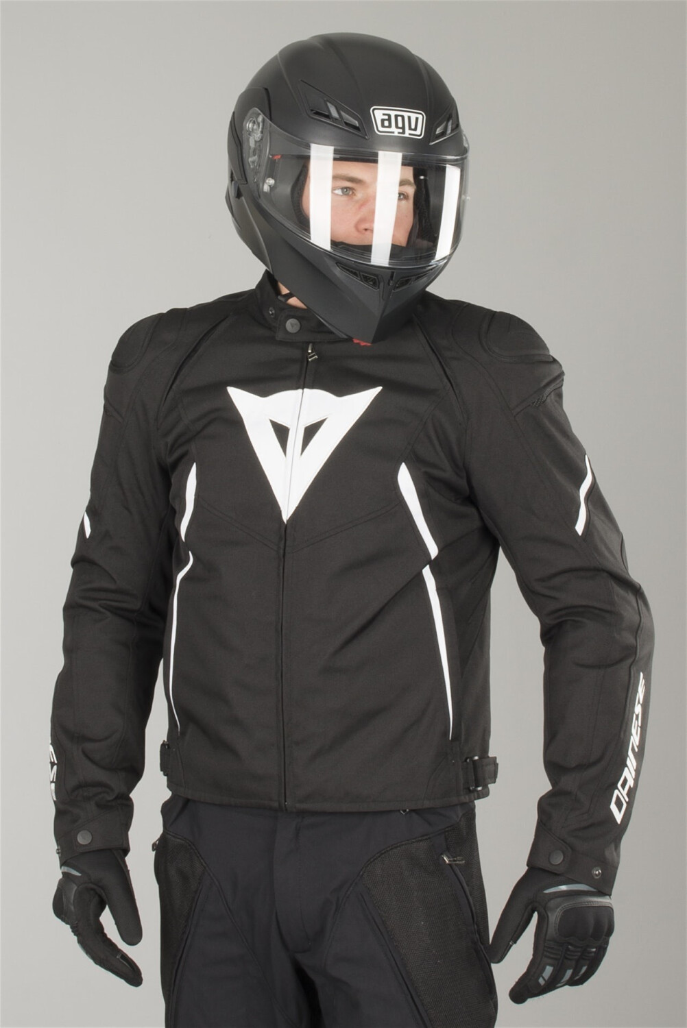 Buy Dainese Avro D2 Tex Jacket black/white from Â£148.72 (Today) â Best Deals on idealo.co.uk
