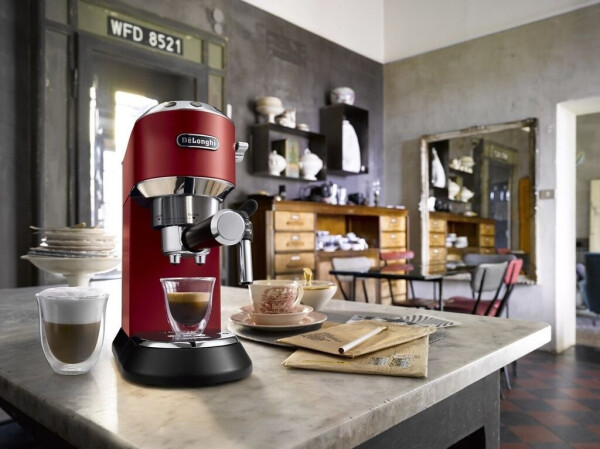 De'Longhi Dedica Style EC 685.R rot, Bild 8
