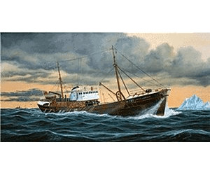 Revell Germany 1/142 North Sea Fishing Trawler 05204