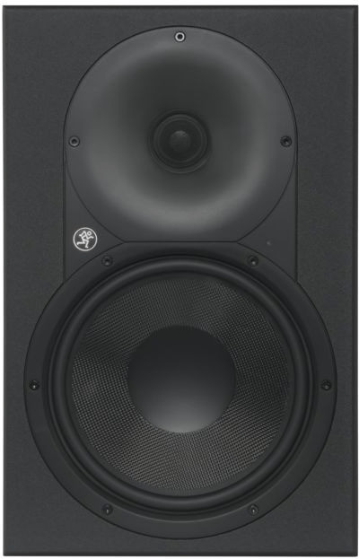 Mackie XR824