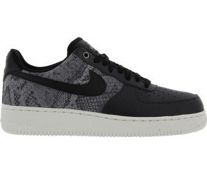 nike air force 1 07 lv8 schwarz weiß nike air force 1 07 lv8 schwarz weiß