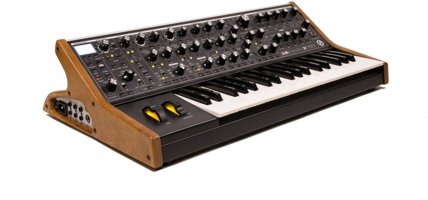 Moog Subsequent 37