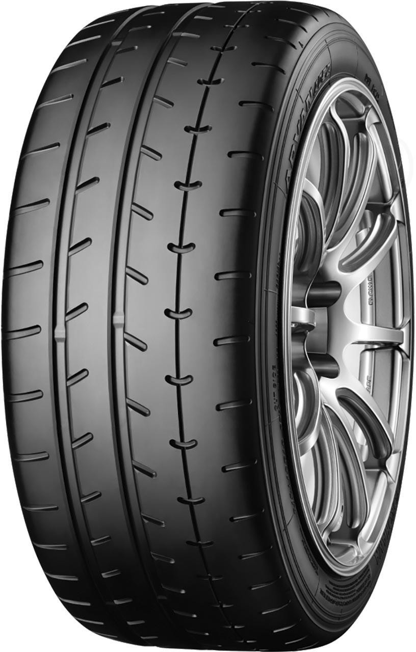 Yokohama Advan A052 245/40 R18 97Y ab 242