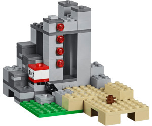 Lego minecraft crafting deals box best price