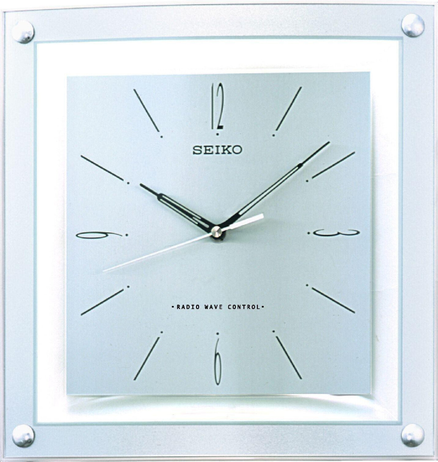 Seiko QXR205S white