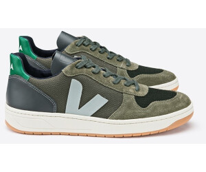 Veja clearance v10 olive