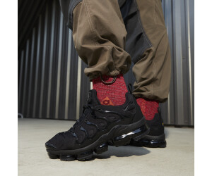 Nike air vapormax plus new arrivals triple black on feet