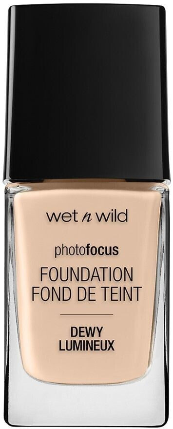 wet n wild Photo Focus Foundation Soft Ivory (30ml)