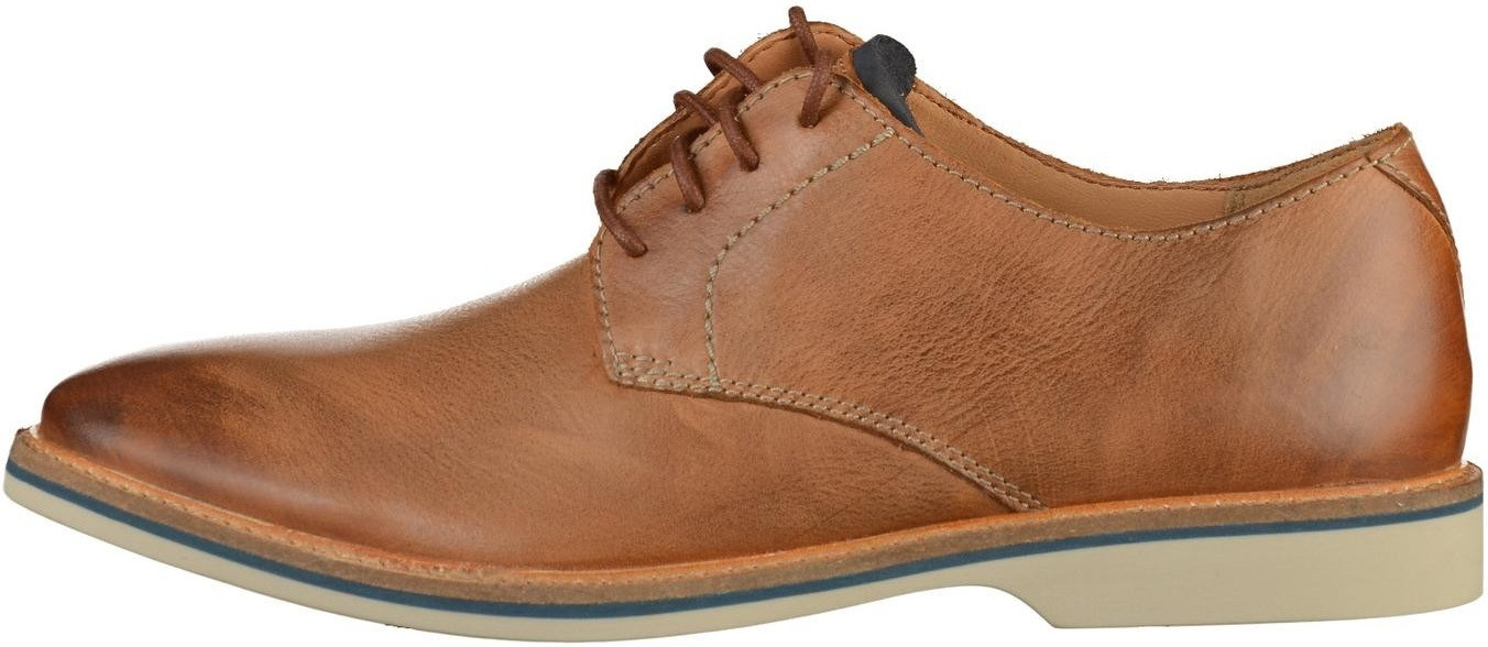clarks atticus tan