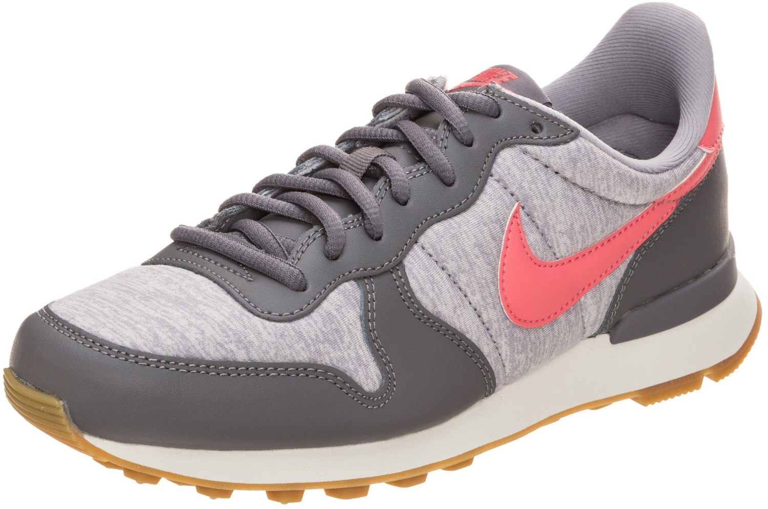 buy nike internationalist