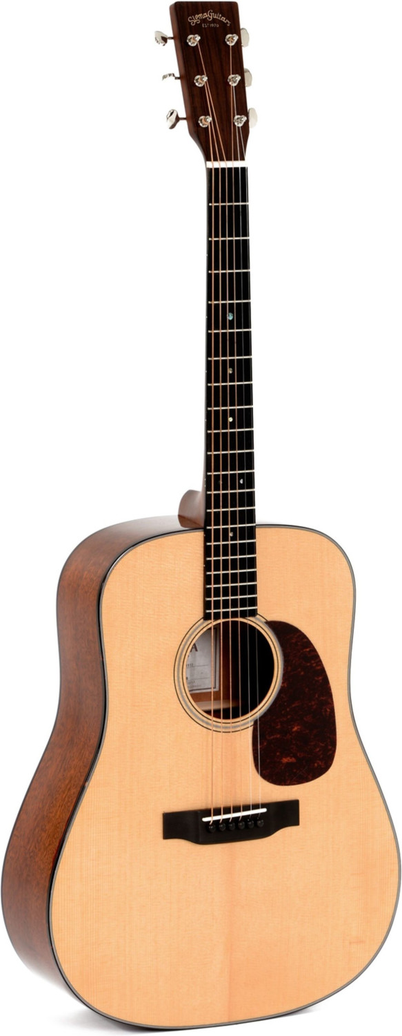 Sigma Guitars SDM-18E+