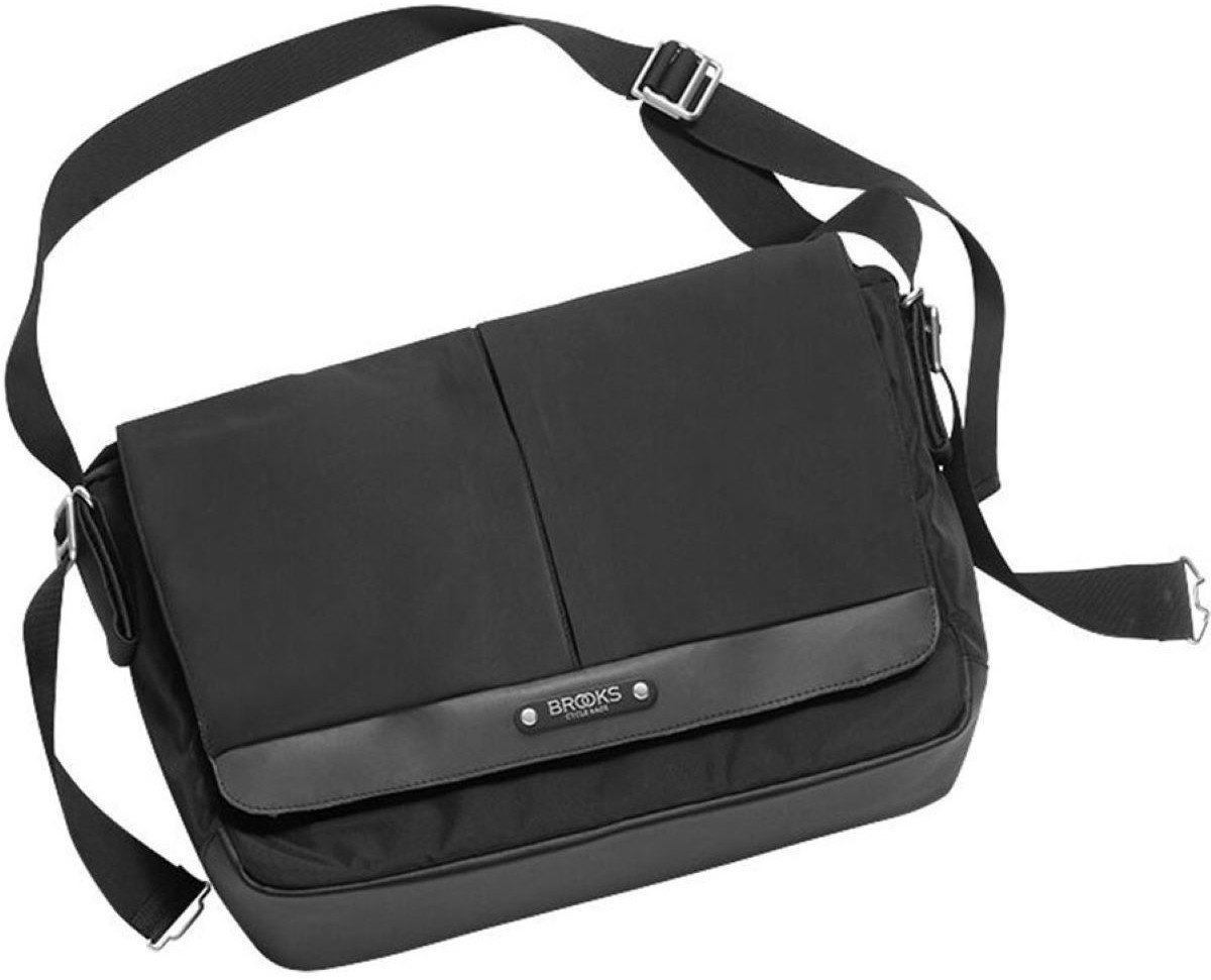 Brooks strand on sale