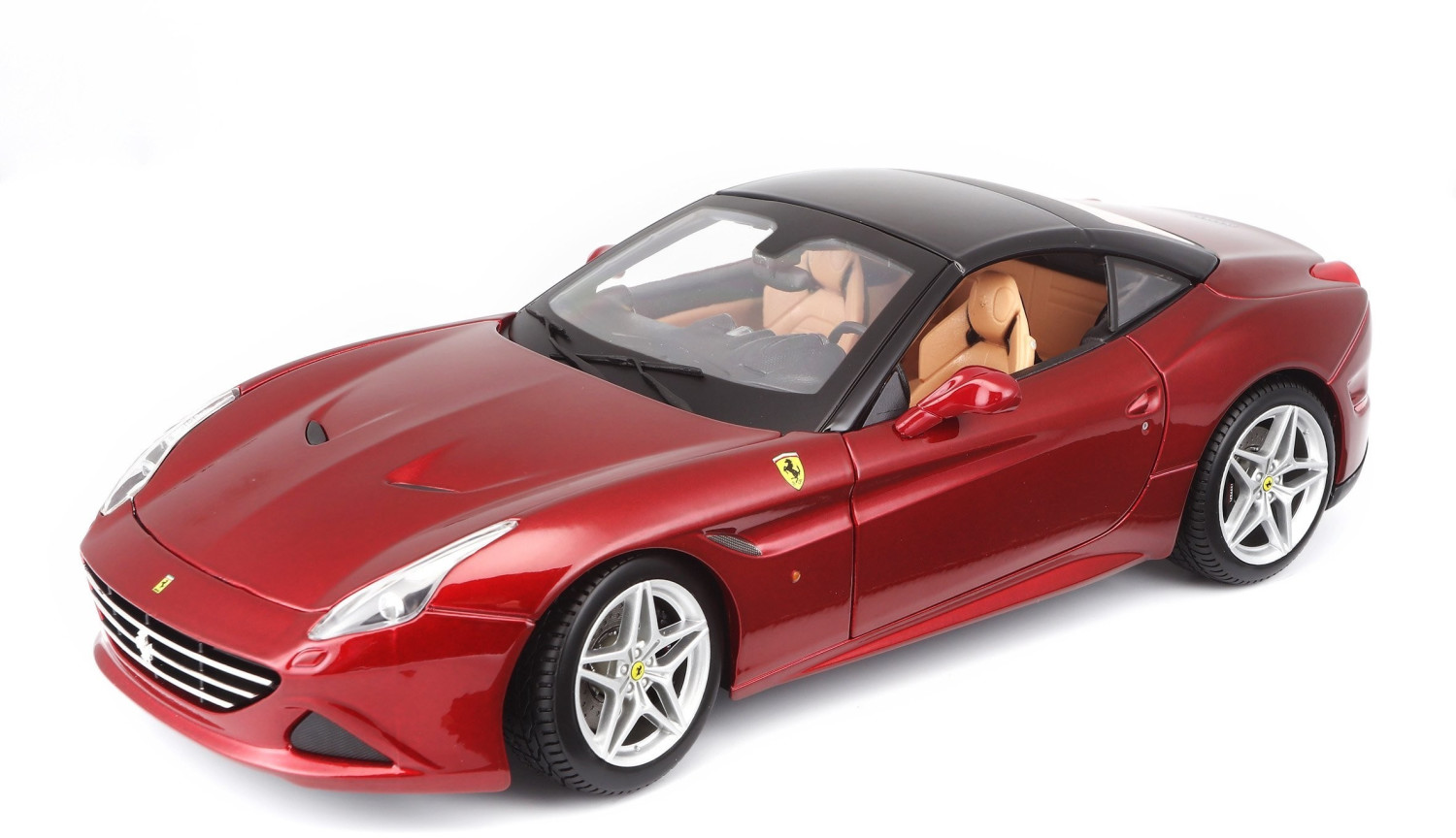 BBurago Ferrari California T Closed Top rouge