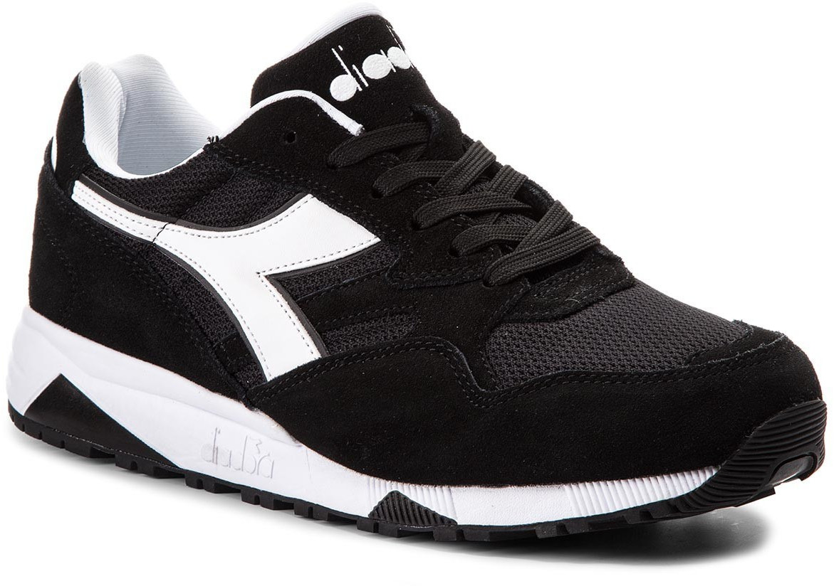 Diadora N902 S black