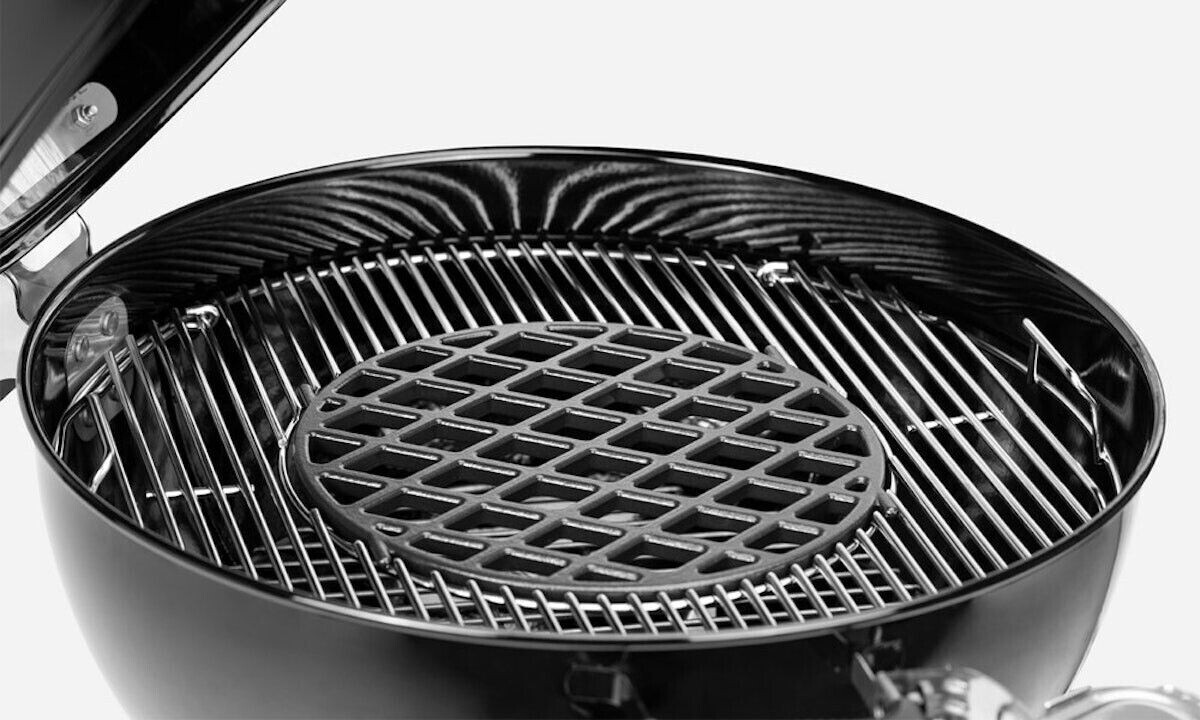 Weber master touch premium 5775 best sale