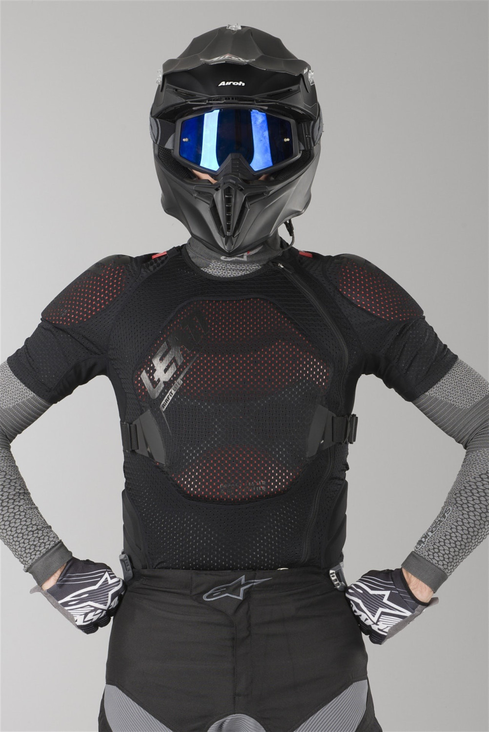 Leatt 3DF AirFit Lite body protector black shortsleeve au meilleur prix sur idealo.fr
