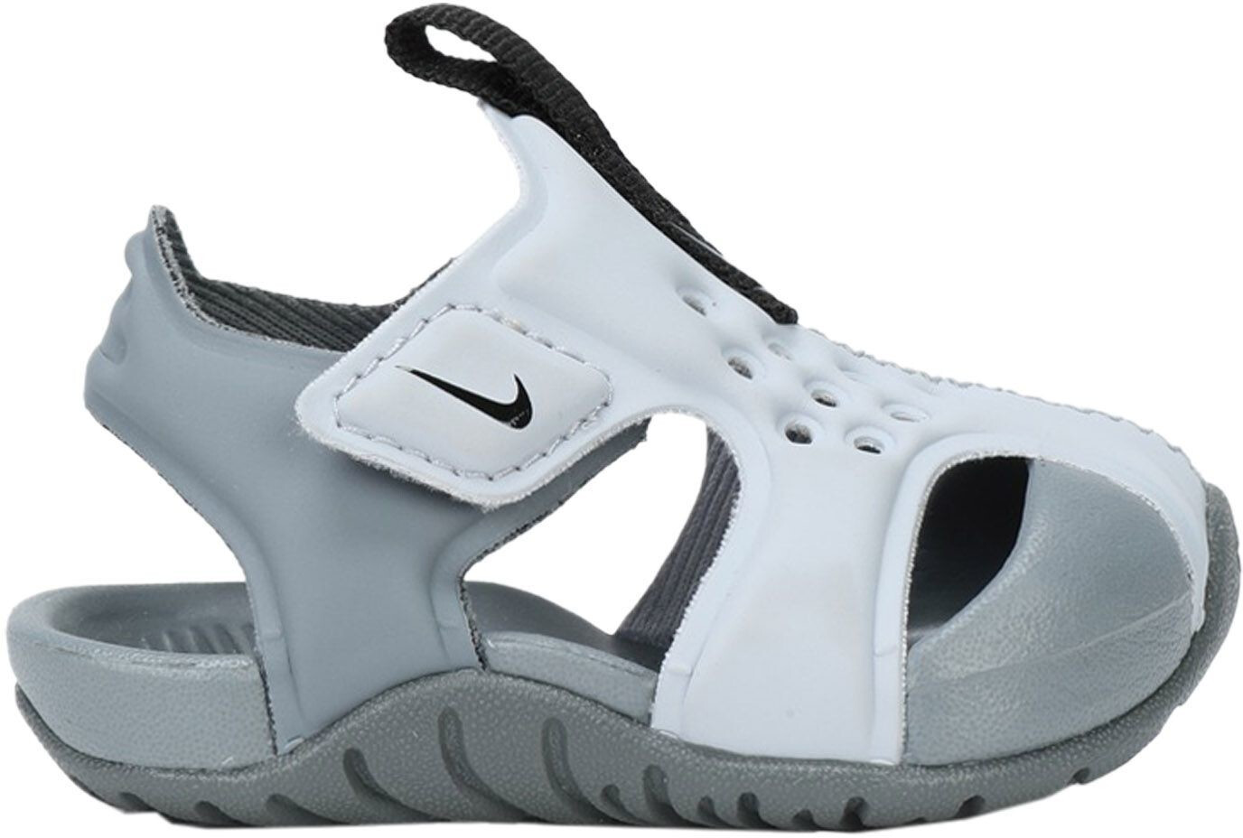 nike basketball shoes pink and white