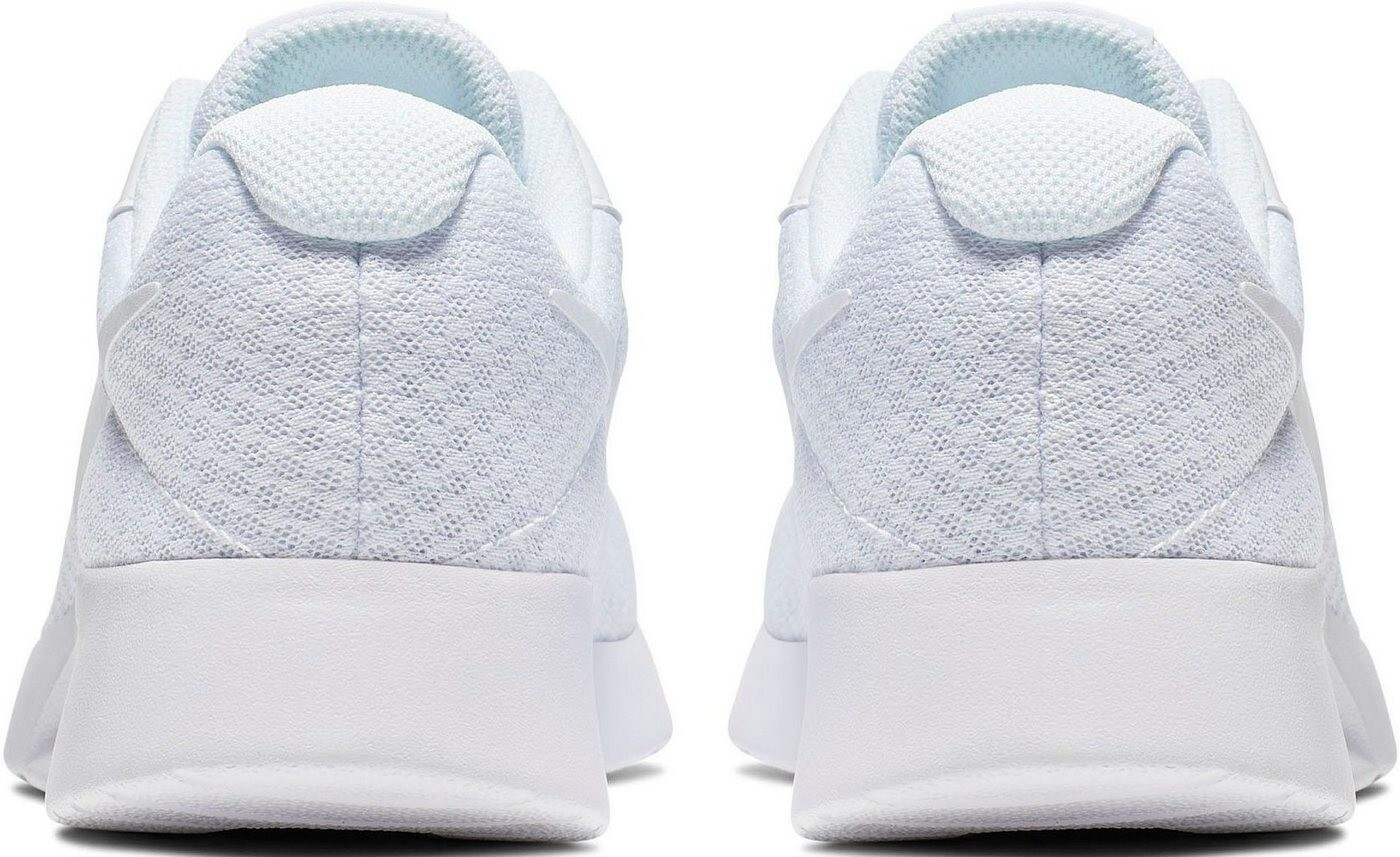 white nike womens tanjun
