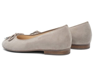 Scoor ara ballerina's in de uitverkoop