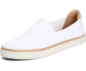ugg sammy chevron white