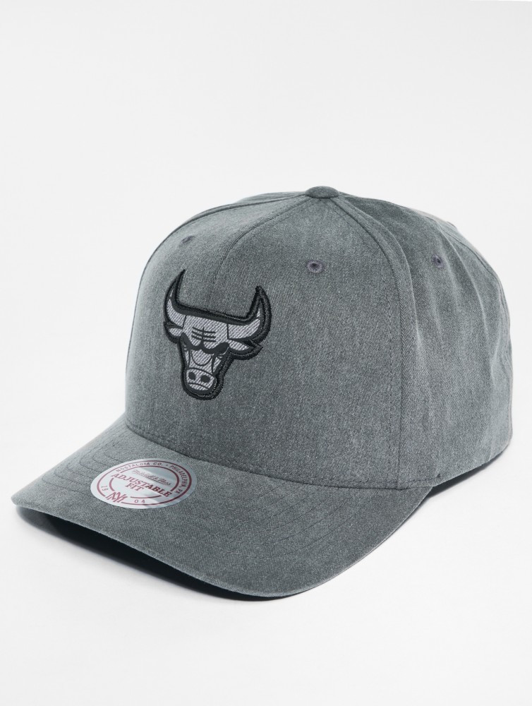 Mitchell & Ness Snapback Cap Chicago Bulls (INTL263)