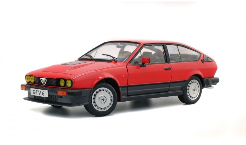 Solido Alfa Romeo GTV 6 1984 rouge 1:18 (1802301)