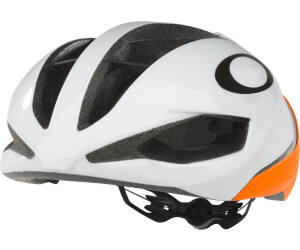Oakley aro5 medium top