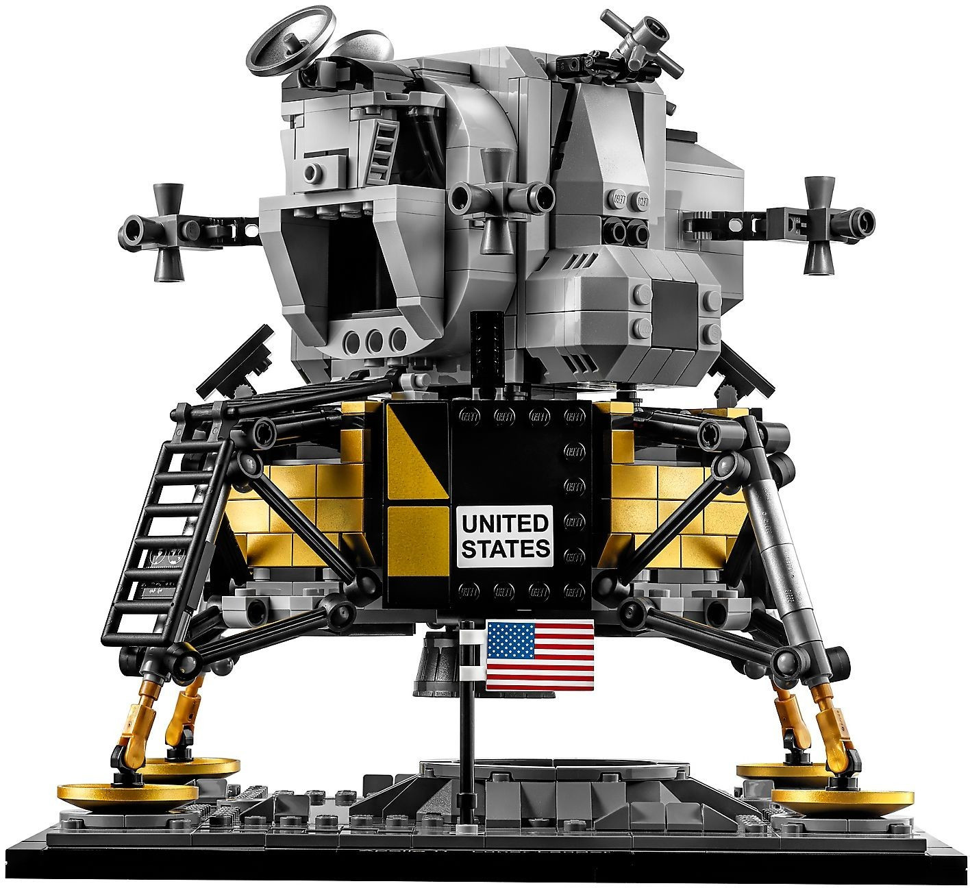 Lego 10266 pris 2025