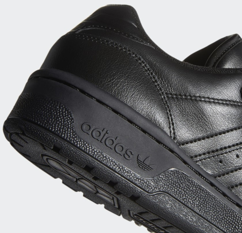 Adidas monocolore clearance