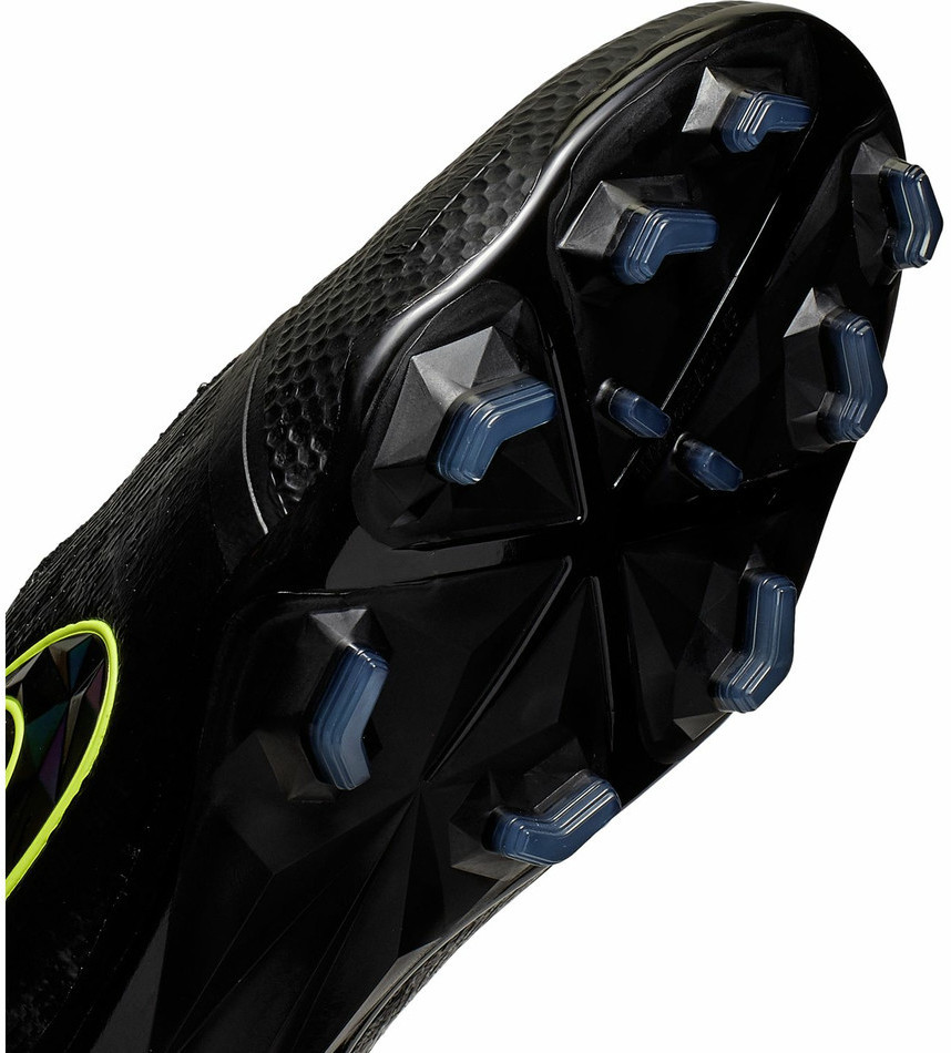 nike phantom venom elite volt