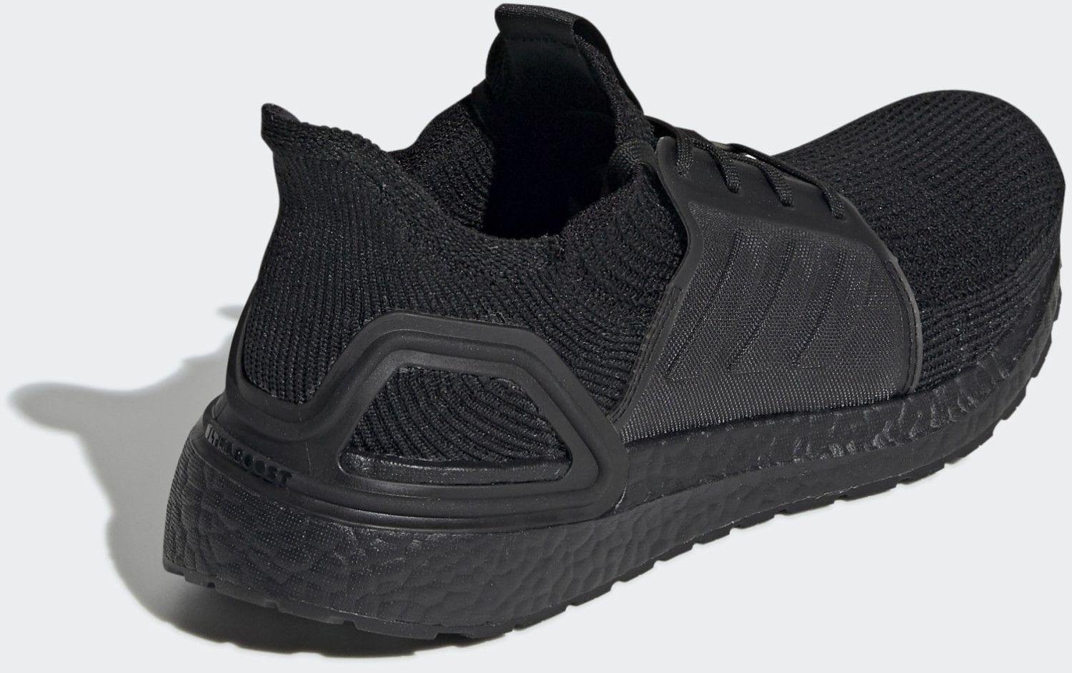 Ultra boost discount black 19