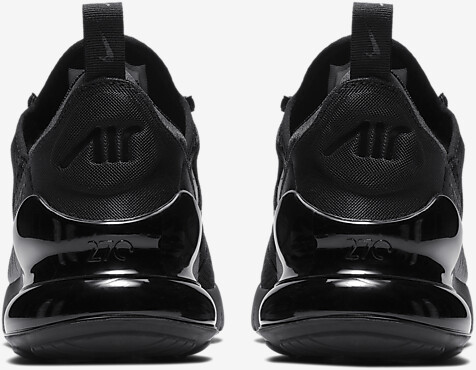 Air max 270 junior black and white 2025 size 4