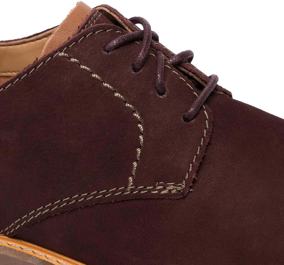 Clarks Atticus Lace burgundy nubuck