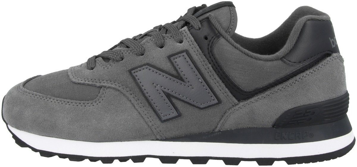 New Balance 574 magnet with black