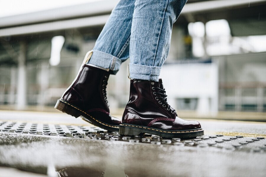 Martens 1460 cherry clearance