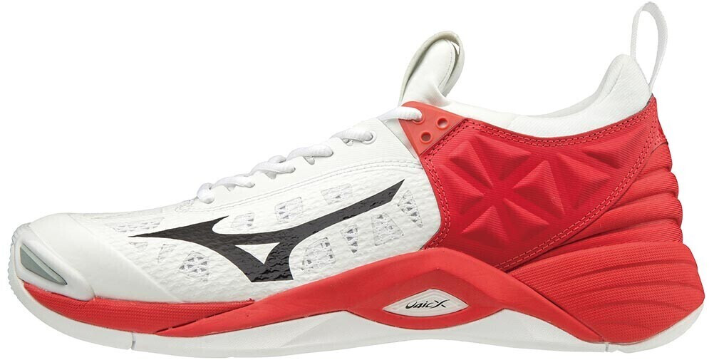 mizuno wave momentum amazon