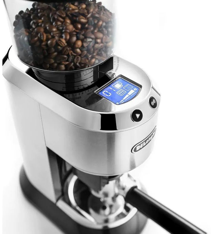 De'Longhi Dedica Style EC 685.M – Espresso Siebträgermaschine,  Espressomaschine mit professionellem Milchaufschäumer, nur 15 cm breit, für  Kaffeepulver oder ESE Pads, 1 l Wassertank, silber : : Küche,  Haushalt & Wohnen