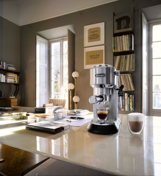 De'Longhi Dedica Style Barista Bundle EC 685.M & KG 521.M, Bild 13