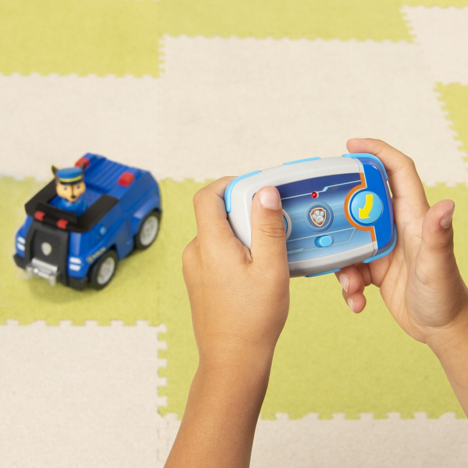 Buy Spin Master Paw Patrol Chase RC Police Cruiser from 20.00 Today Best Deals on idealo